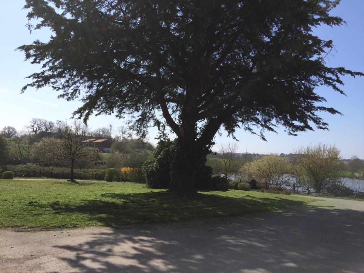Le Petit Monty Cote Etang Holiday home